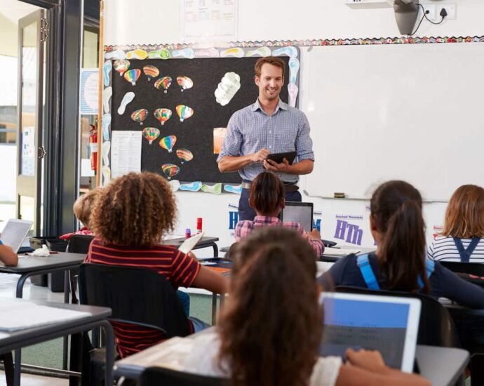 how to become a successful teacher